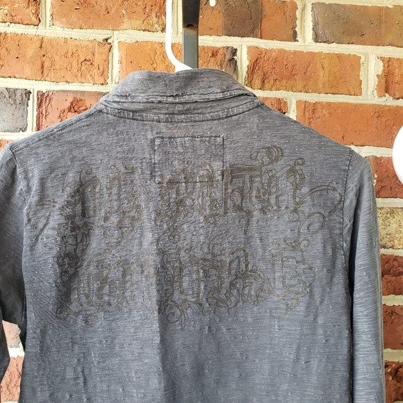 De Puta Madre Shirt - Picture 6 of 8